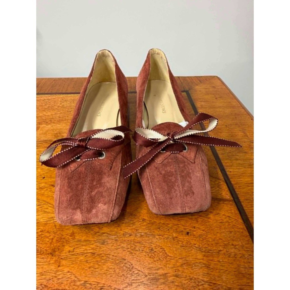 Vtg Newport News 6 B Rust Suede Square Toe Pumps Low Block Heel Bow Detail Shoes